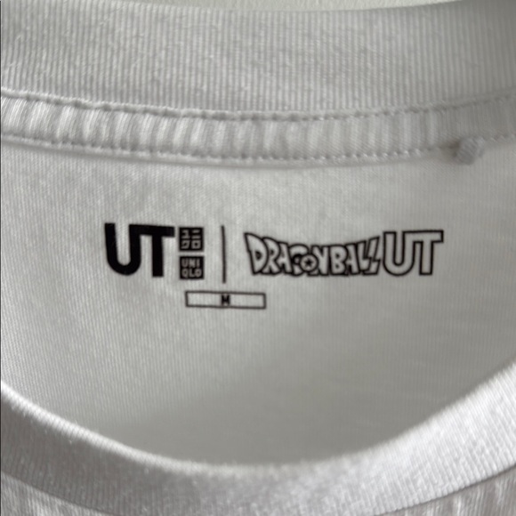 Uniqlo Unisex White Graphic Tee - Red Ribbon Androids - Picture 4 of 5